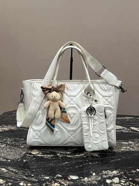 NWOT Valentino Orlandi Lg Quilted Tote